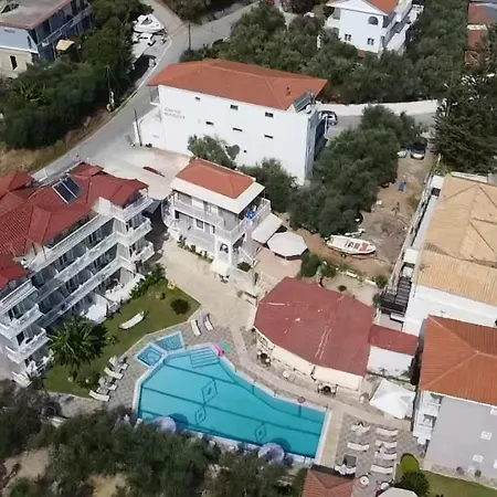 Hotel apartamentowy Amoudi Studios Apartments Hotel 3*